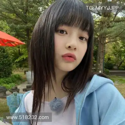 骆铖柳